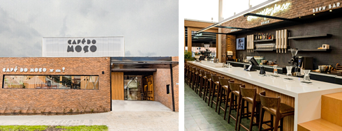 ［左］今年１月、クリチバ市ジュヴェヴェー地区に新装開店したカフェ・ド・モッソ。［右］敷地面積300㎡のゆったり空間。客がコーヒーの焙煎を体験できるスペースもある。